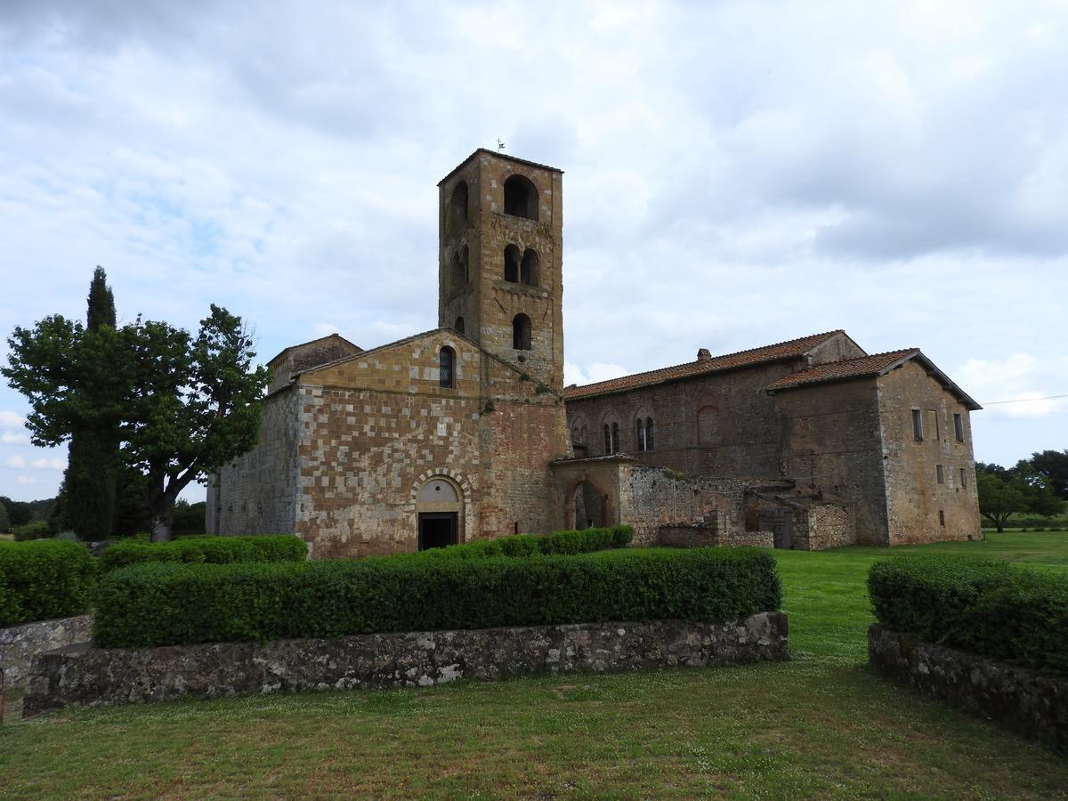 Gasthaus Relais Borgo Di Toiano Sovicille Exterior foto